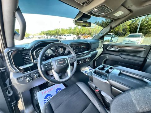 Used 2022 GMC Sierra 1500 Elevation image 10