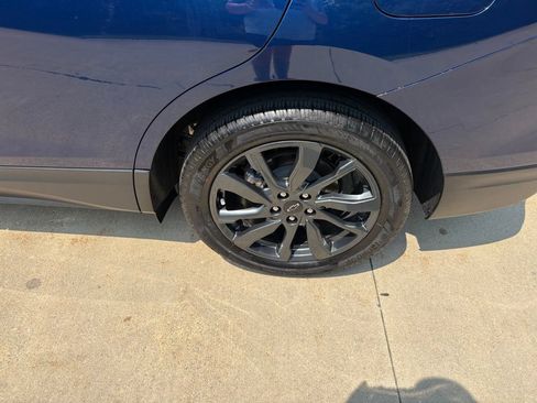 Used 2023 Chevrolet Equinox RS w/ RS Leather Package FWD image 59
