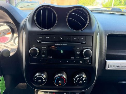 Used 2014 Jeep Compass Latitude AWD/4WD image 44