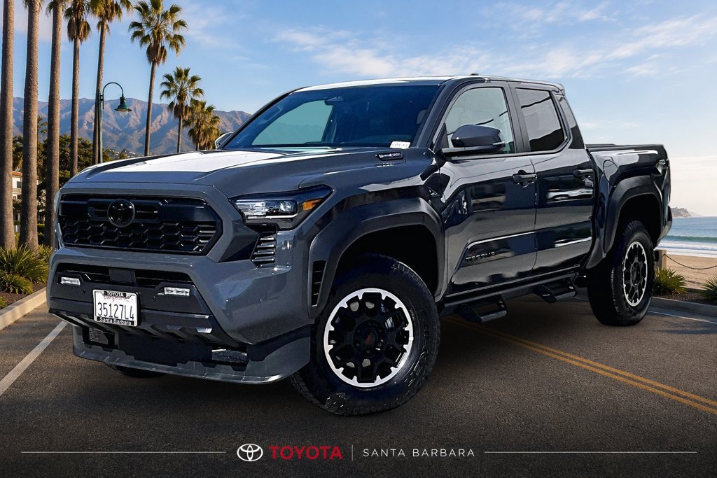 Used 2026 Toyota Tacoma TRD Off-Road w/ TRD Off Road Upgrade Package AWD/4WD image 3