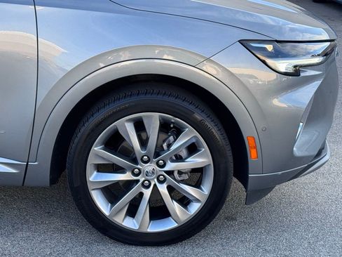 Used 2023 Buick Envision Avenir image 41