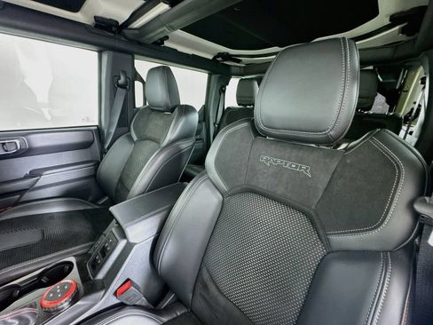 Used 2025 Ford Bronco Raptor AWD/4WD image 10