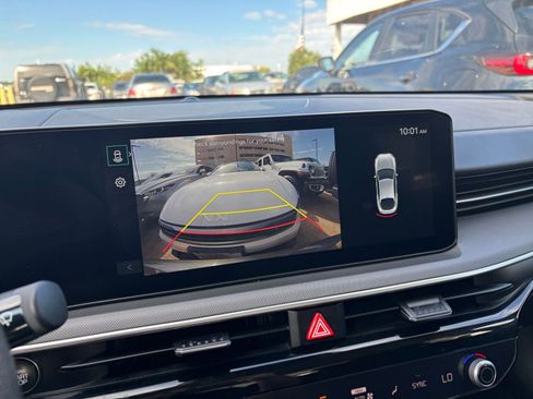 Used 2025 Kia K5 LXS image 17