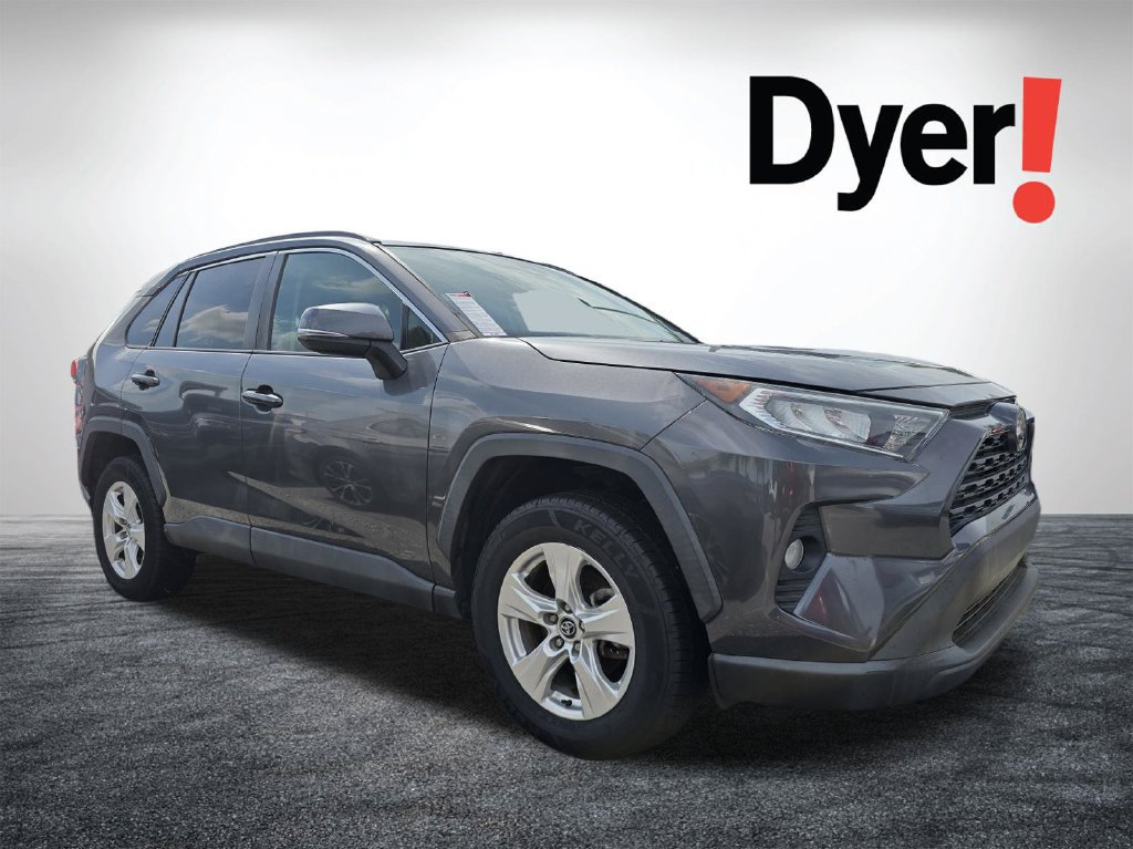 Used 2021 Toyota RAV4 XLE FWD image 1