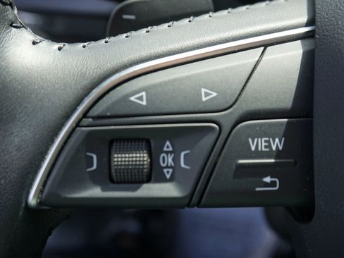 Used 2018 Audi Q7 3.0T Premium Plus image 32