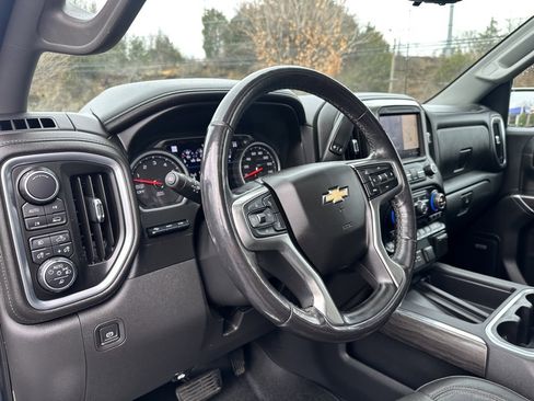 Used 2019 Chevrolet Silverado 1500 LTZ w/ LTZ Premium Package image 10