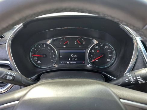 Used 2023 Chevrolet Equinox LT AWD/4WD image 22