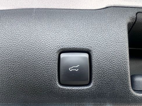 Used 2023 Ford Escape Active w/ Tech Pack #2 FWD image 12