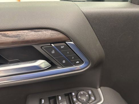 New 2026 GMC Sierra 2500 SLT w/ SLT Premium Package image 26