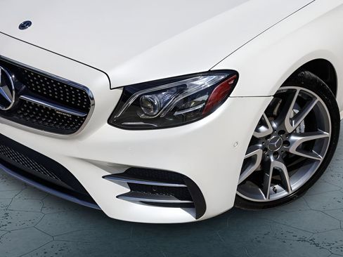 Used 2018 Mercedes-Benz E 43 AMG 4MATIC Sedan image 3