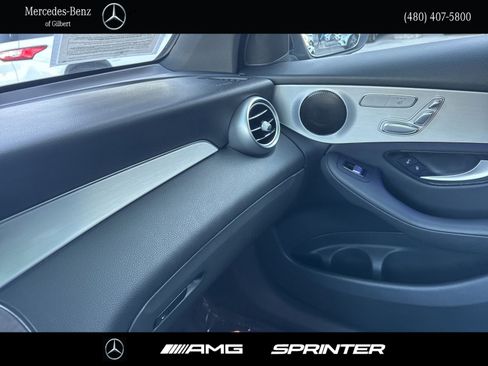 Used 2022 Mercedes-Benz GLC 300 image 23