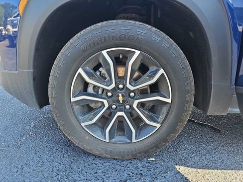 Used 2023 Chevrolet TrailBlazer ACTIV w/ Convenience Package AWD/4WD image 35