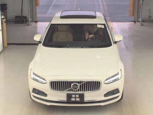 Used 2021 Volvo S90 T6 Inscription w/ Advanced Package AWD/4WD image 2