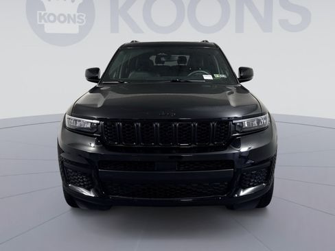 Used 2023 Jeep Grand Cherokee L Laredo AWD/4WD image 11