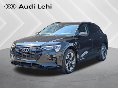 Used 2023 Audi e-tron Premium AWD/4WD image 1