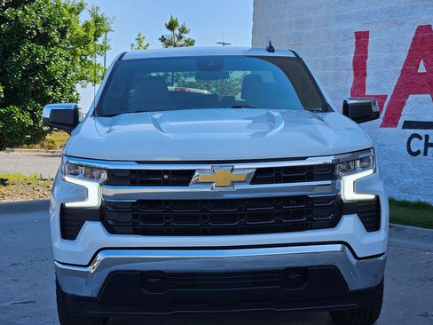 Used 2025 Chevrolet Silverado 1500 LT w/ Protection Package AWD/4WD image 2