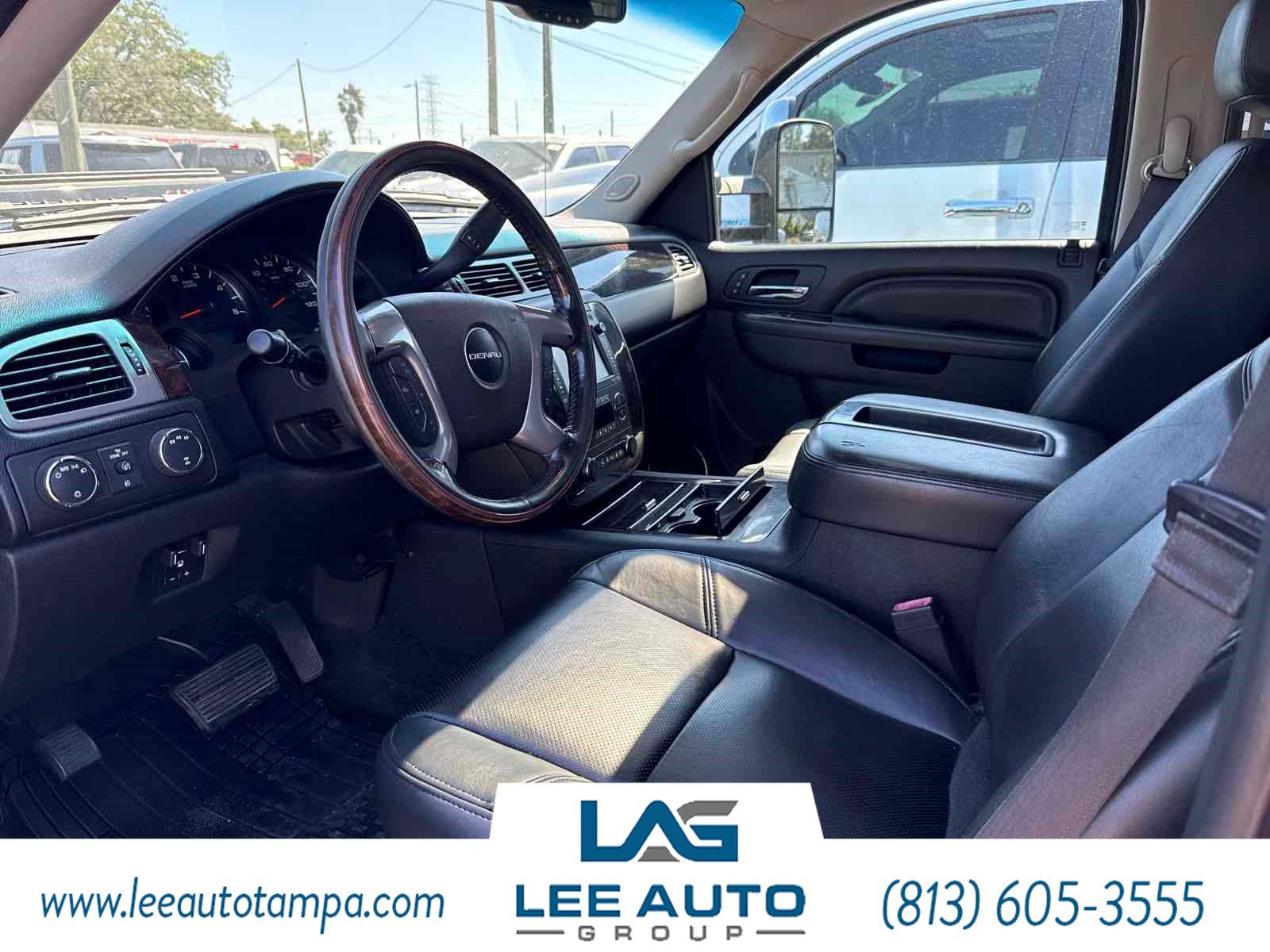 Used 2014 GMC Sierra 3500 Denali AWD/4WD image 4