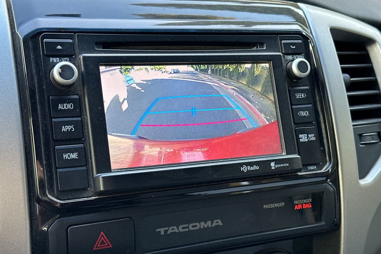 Used 2015 Toyota Tacoma 4x4 Double Cab w/ TRD Sport Package image 20