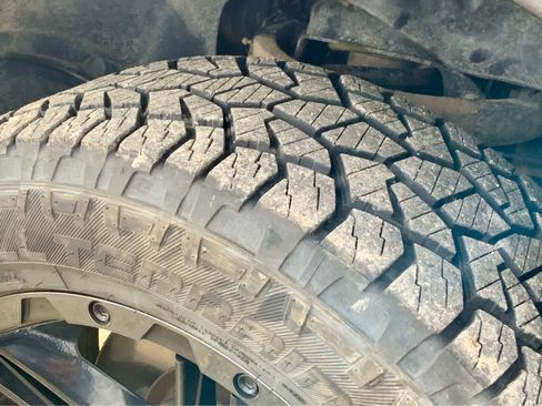 Used 2019 RAM 1500 Laramie image 18