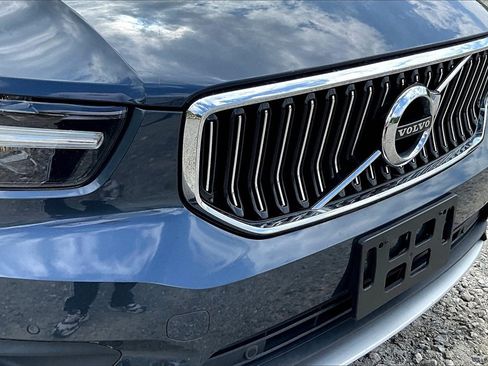 Used 2019 Volvo XC40 T5 Inscription image 27