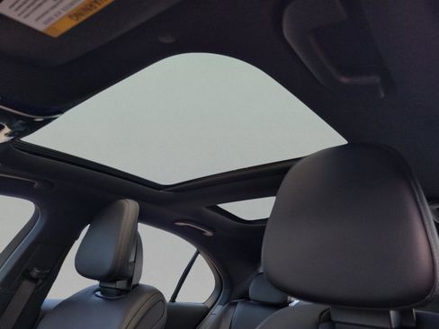 Certified 2022 Mercedes-Benz C 300 4MATIC Sedan image 27