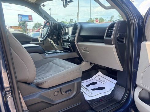 Used 2020 Ford F150 XLT w/ Equipment Group 302A Luxury AWD/4WD image 19