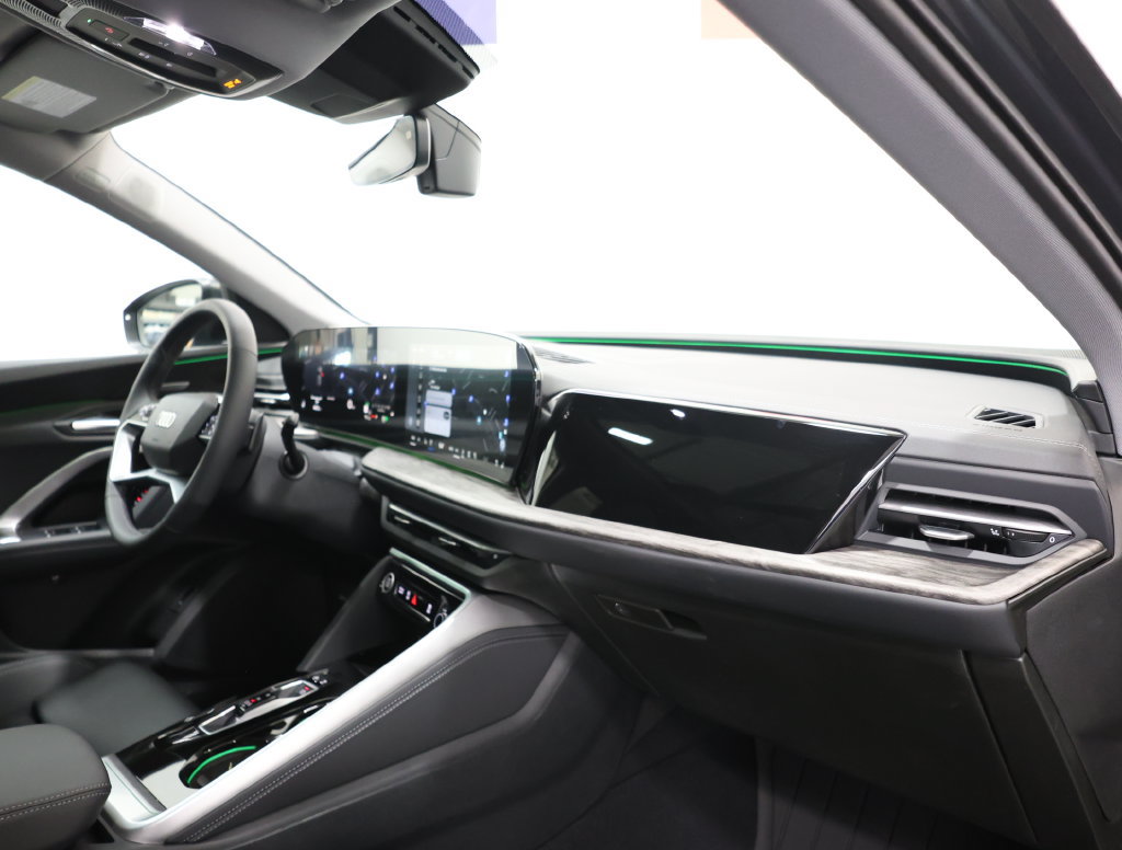 New 2026 Audi Q5 Premium Plus AWD/4WD image 23