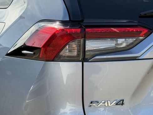 Used 2025 Toyota RAV4 XLE FWD image 6
