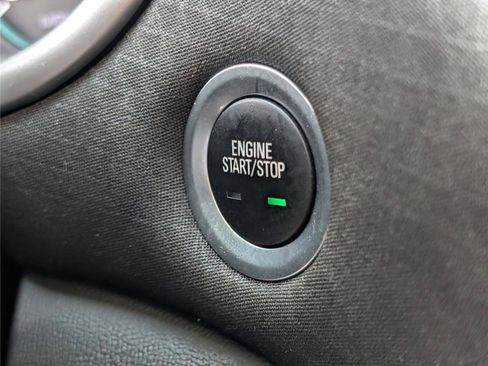 Used 2022 Chevrolet Malibu LT image 24