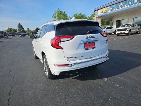 Used 2022 GMC Terrain Denali image 54