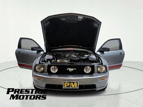 Used 2007 Ford Mustang GT RWD image 12