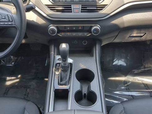 Certified 2025 Nissan Altima 2.5 S FWD image 17