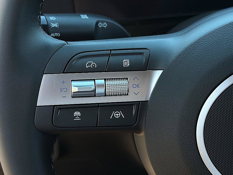 New 2027 Hyundai Kona SEL Sport FWD image 14