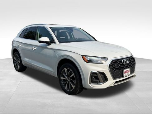 Certified 2023 Audi Q5 2.0T Premium Plus w/ Premium Plus Package AWD/4WD image 4