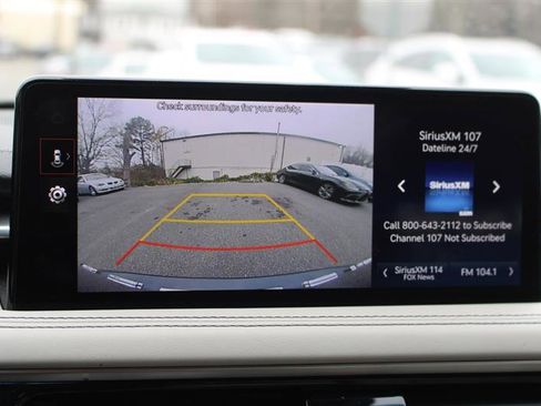 Used 2024 Genesis G70 2.5T image 19