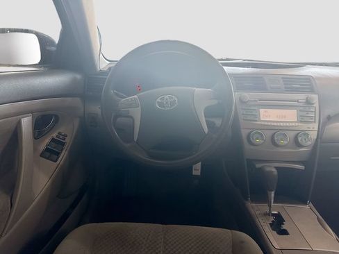 Used 2007 Toyota Camry LE FWD image 19