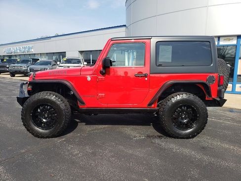 Used 2015 Jeep Wrangler Sport image 7