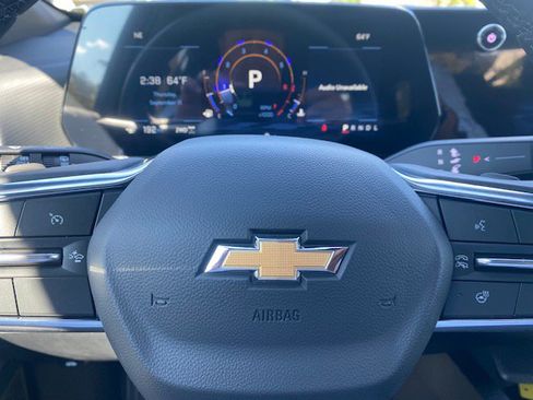 New 2026 Chevrolet Equinox LT w/ Convenience Package II image 7