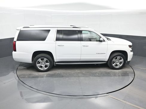 Used 2018 Chevrolet Suburban Premier RWD image 22