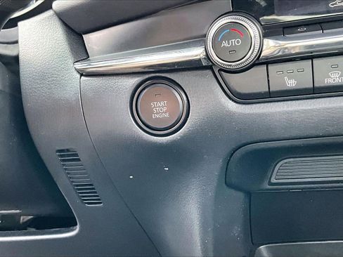 Used 2022 MAZDA CX-30 AWD 2.5 S w/ Premium Package image 28