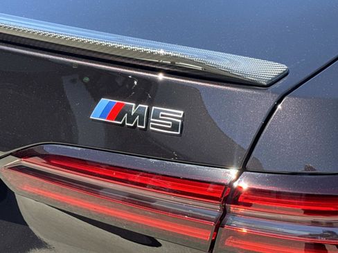 New 2026 BMW M5 w/ Carbon Package image 5