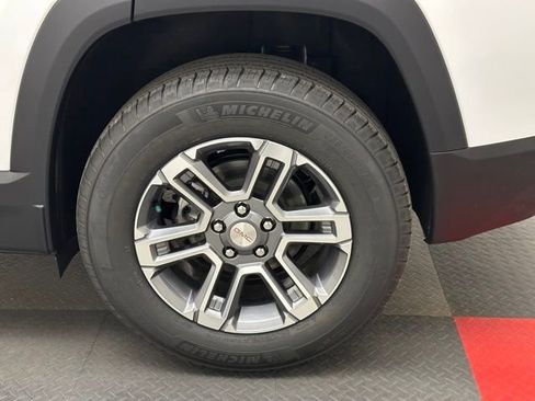 New 2026 GMC Terrain Elevation w/ LPO, Floor Liner Package image 20