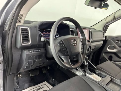 Used 2022 Nissan Frontier SV RWD image 21