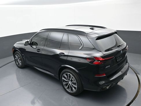 Used 2026 BMW X5 xDrive40i w/ M Sport Package image 35