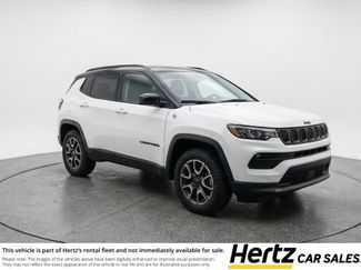 Used 2025 Jeep Compass Trailhawk AWD/4WD video 1