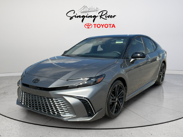 Used 2026 Toyota Camry XSE FWD image 3