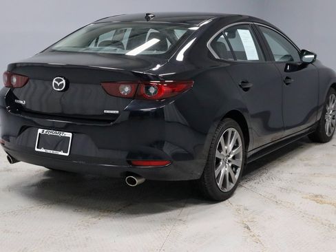 Used 2022 MAZDA MAZDA3 s image 12