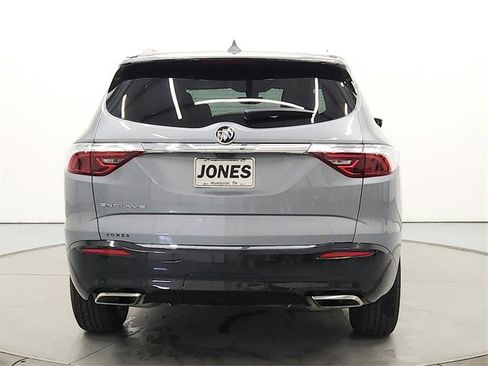 Used 2024 Buick Enclave Premium image 6