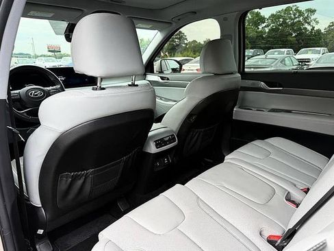 Used 2024 Hyundai Palisade SEL FWD image 51
