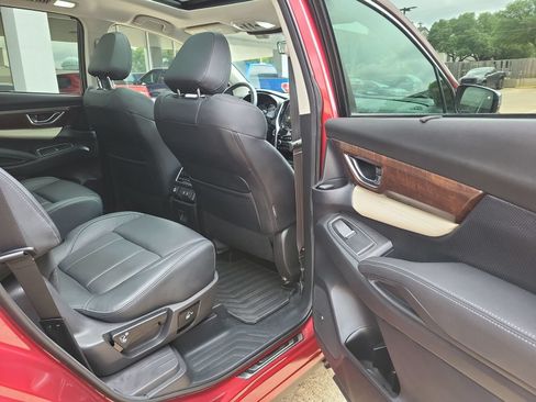 Used 2022 Subaru Ascent Touring AWD/4WD image 28